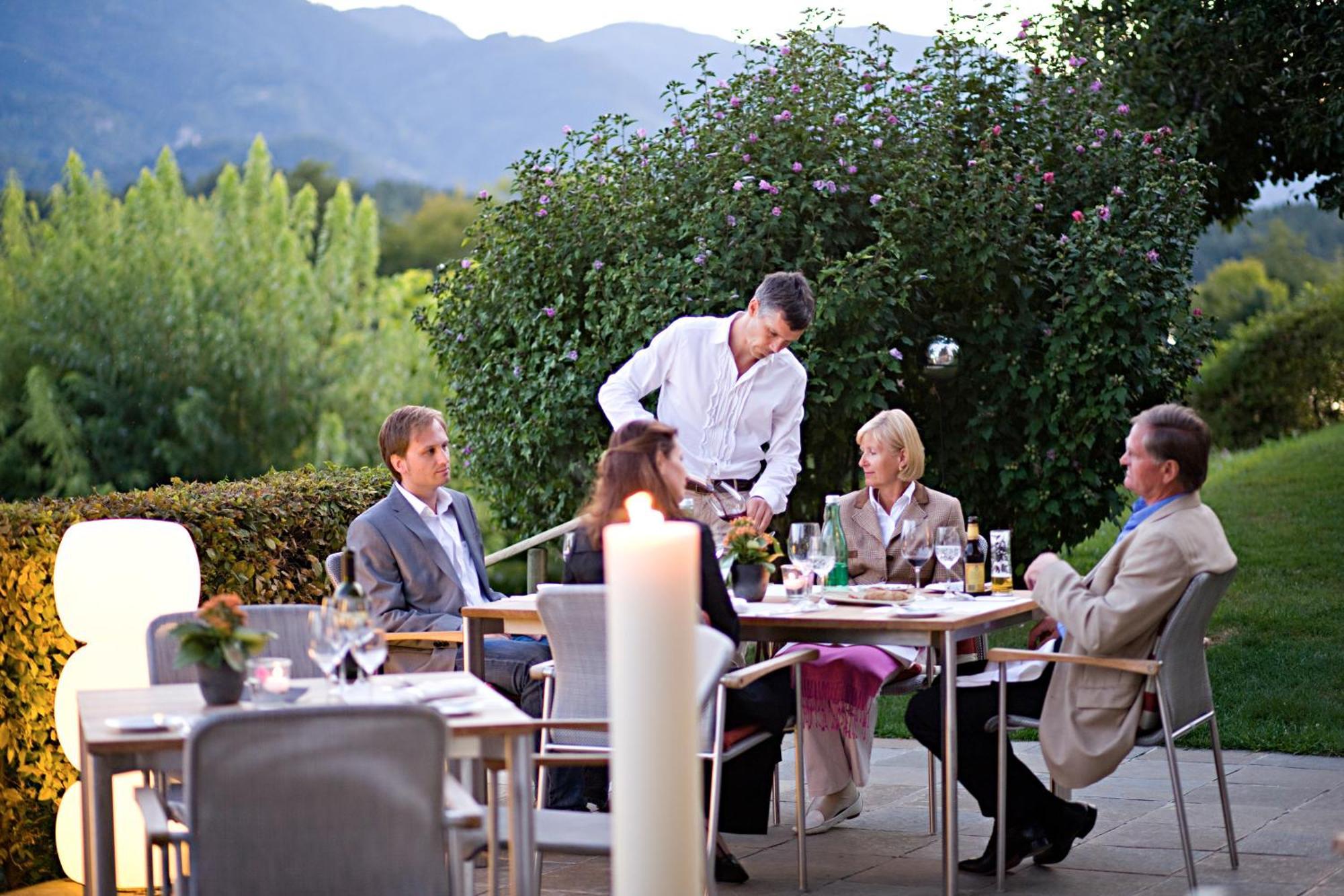 Kleines Hotel Kaernten Филлах Экстерьер фото